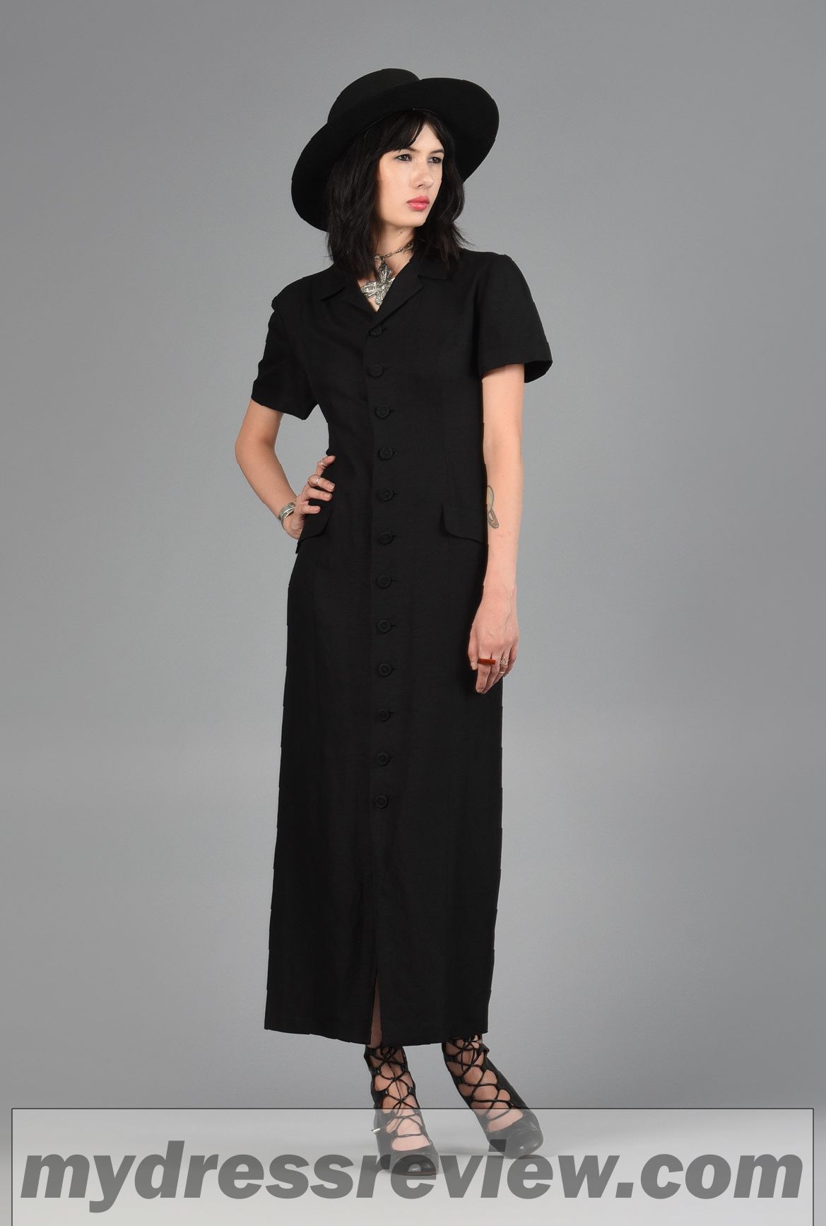 Black Button Front Dress : Oscar Fashion Review - MyDressReview