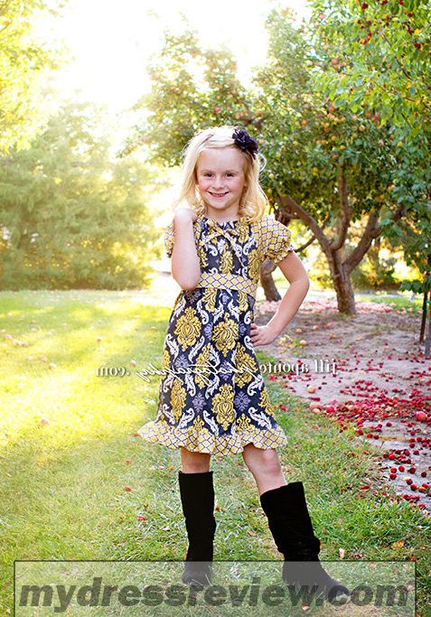 Boy In Sisters Dress : Show Your Elegance In 2017